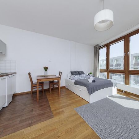 Luxury Apartment Piekna ワルシャワ エクステリア 写真