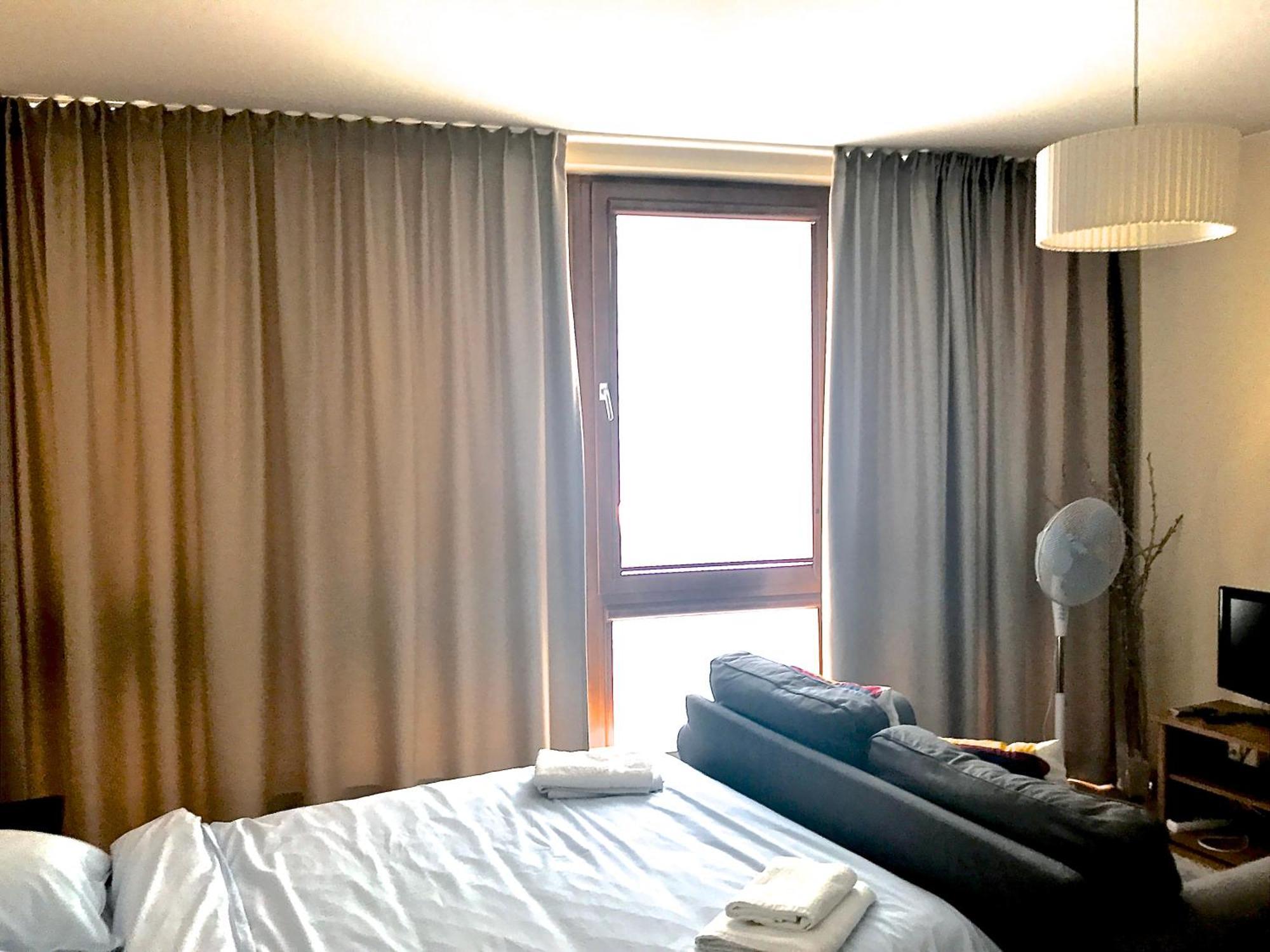 Luxury Apartment Piekna ワルシャワ エクステリア 写真