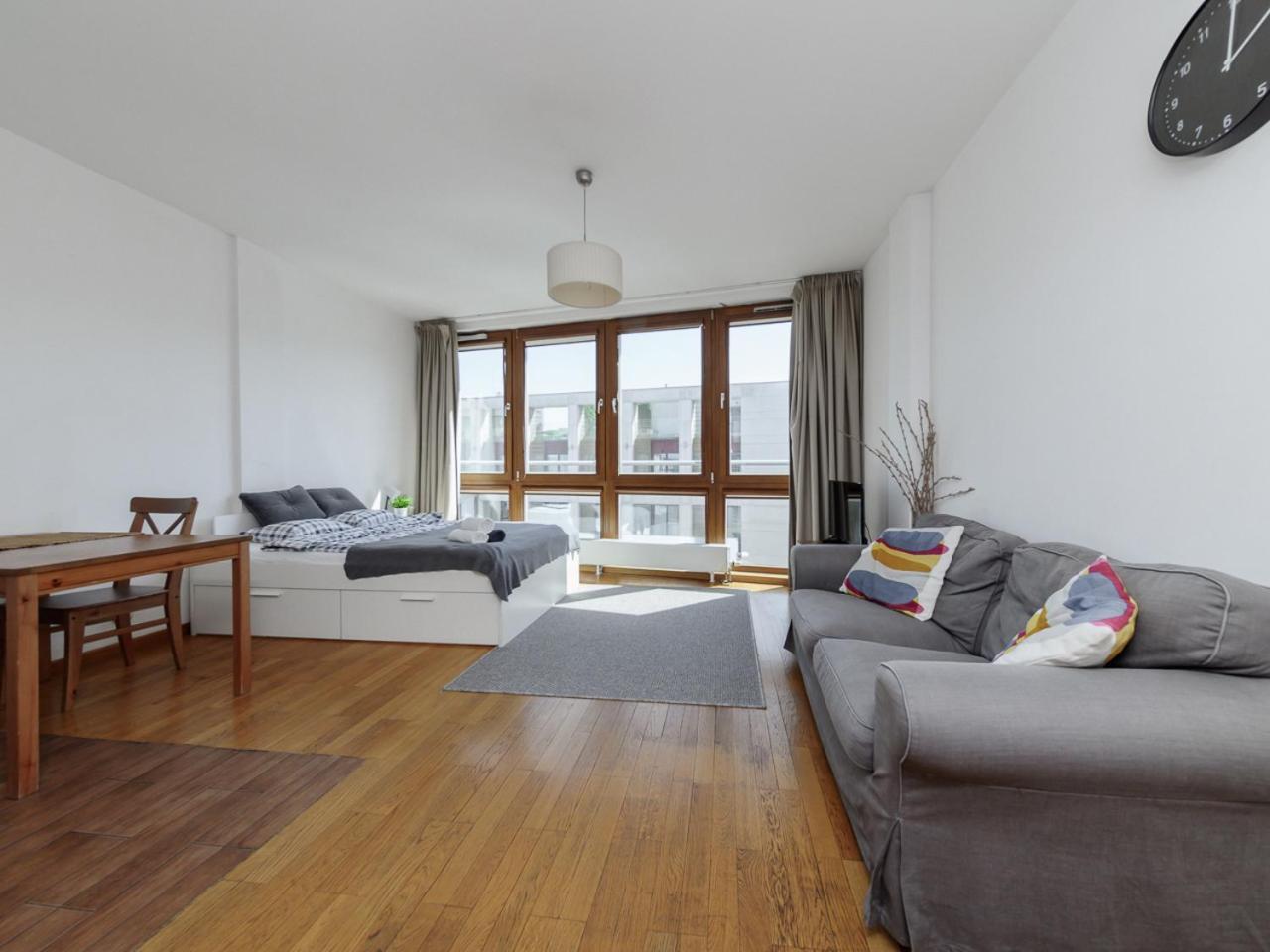 Luxury Apartment Piekna ワルシャワ エクステリア 写真