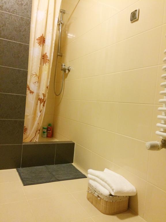 Luxury Apartment Piekna ワルシャワ エクステリア 写真
